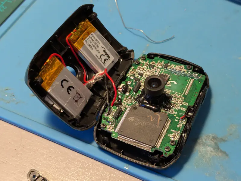 The lipo batteries attached to the camera cell and neatly soldered onto the board.